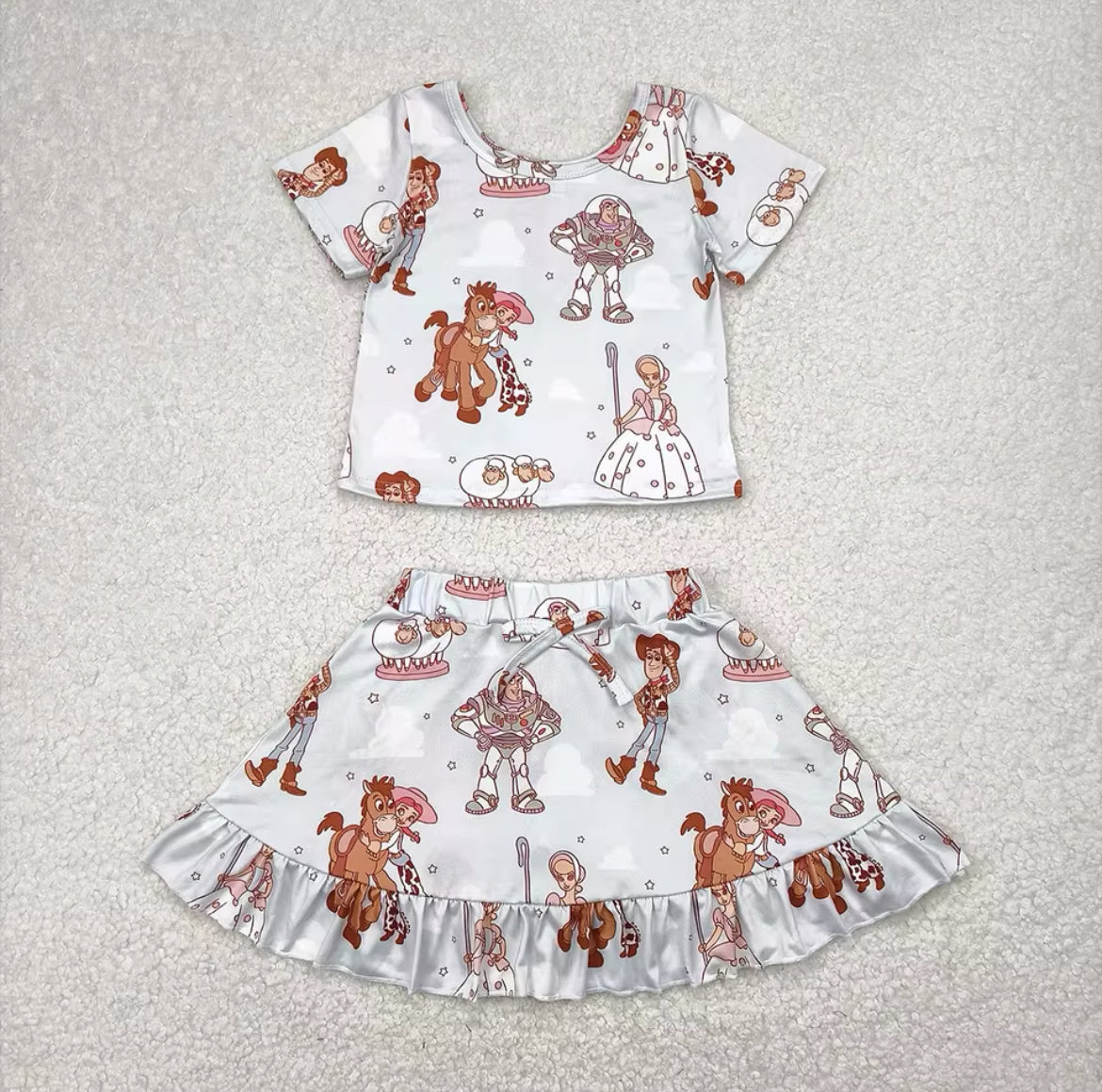 Roundup Adventures Activewear Set