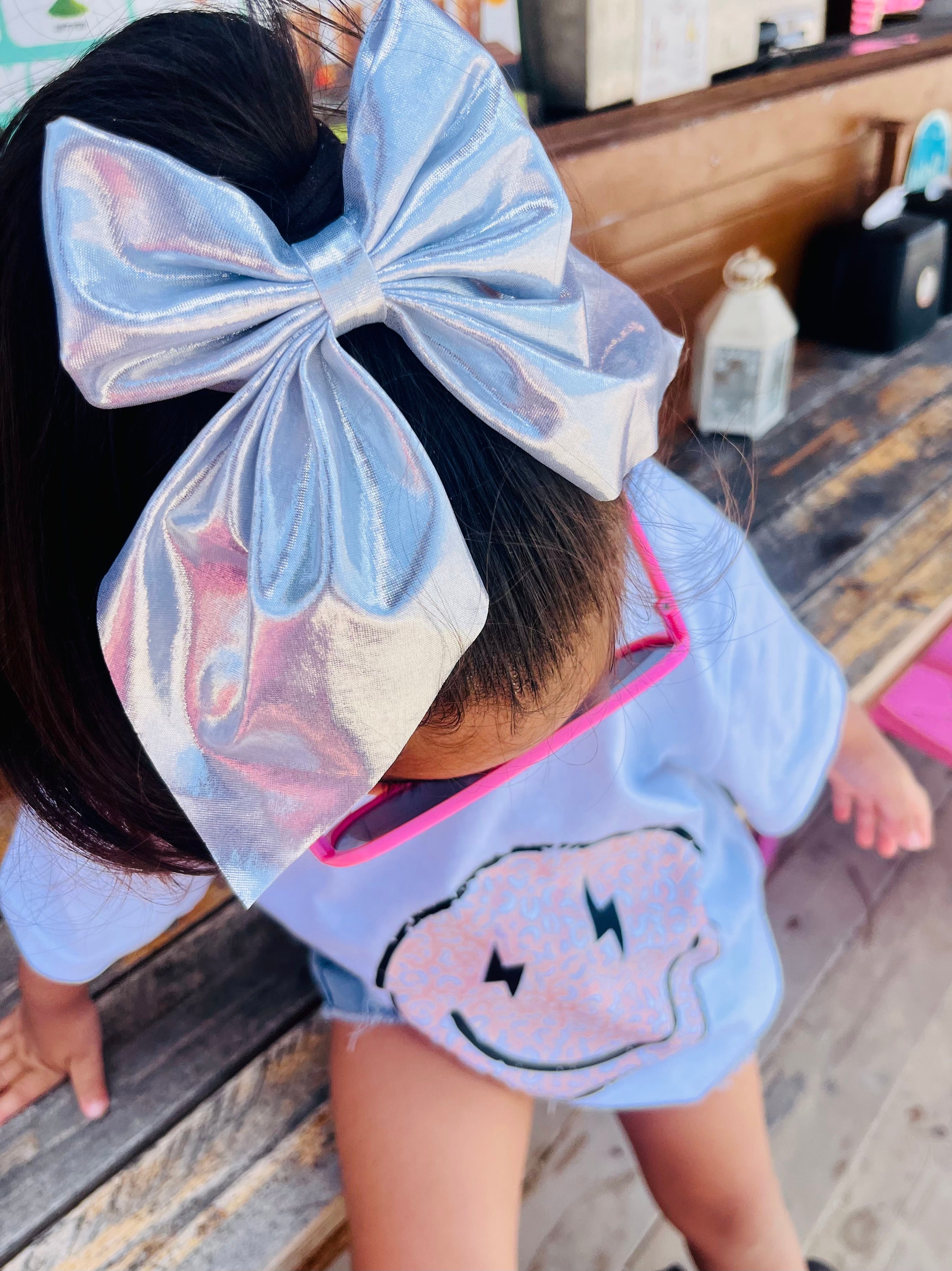 Glitz & Glam Bow Hair Clip
