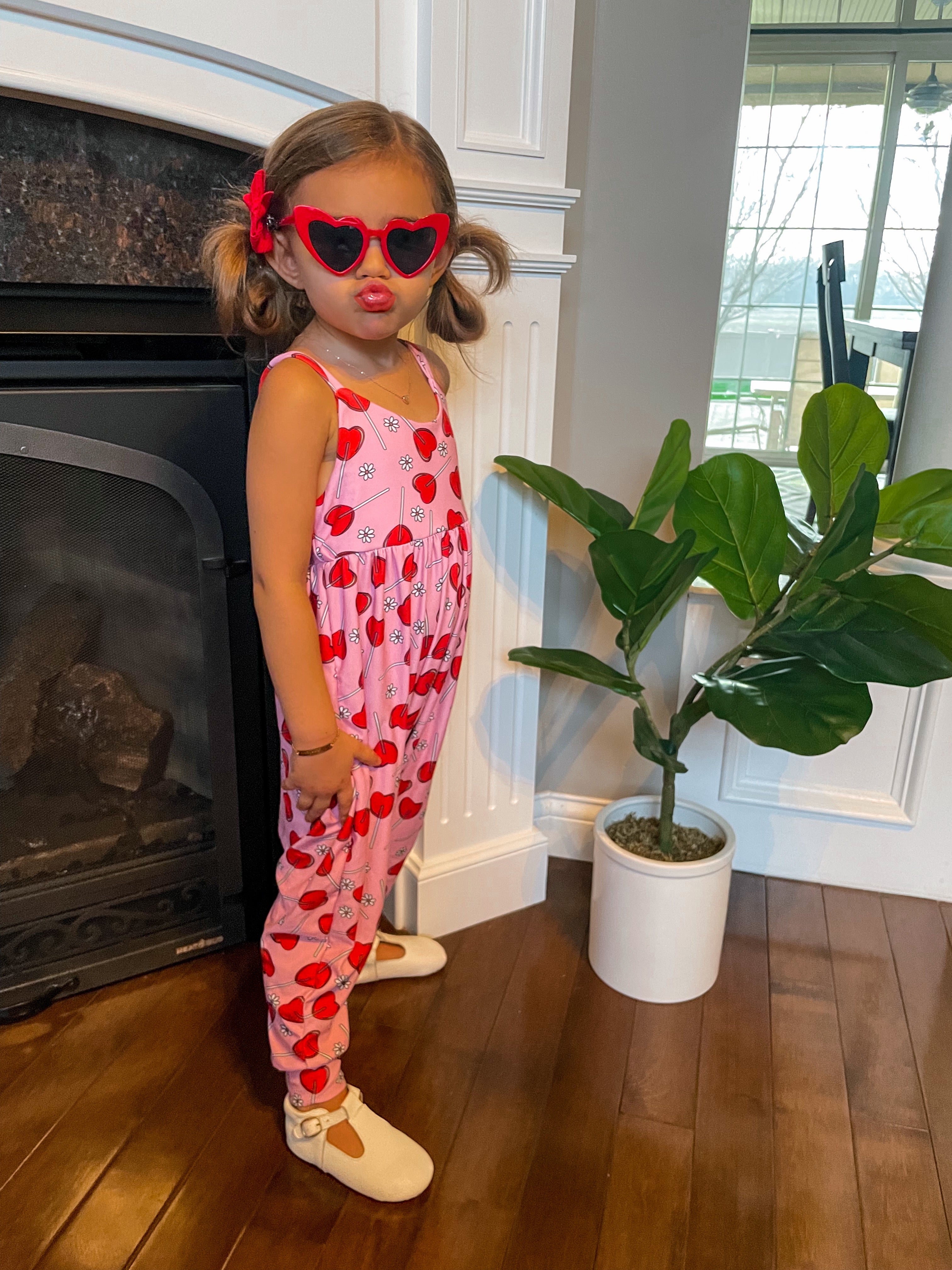 Heart Eyes Sunnies