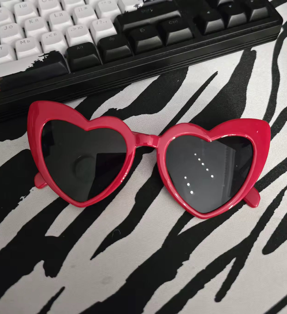 Love & Luxe Lenses