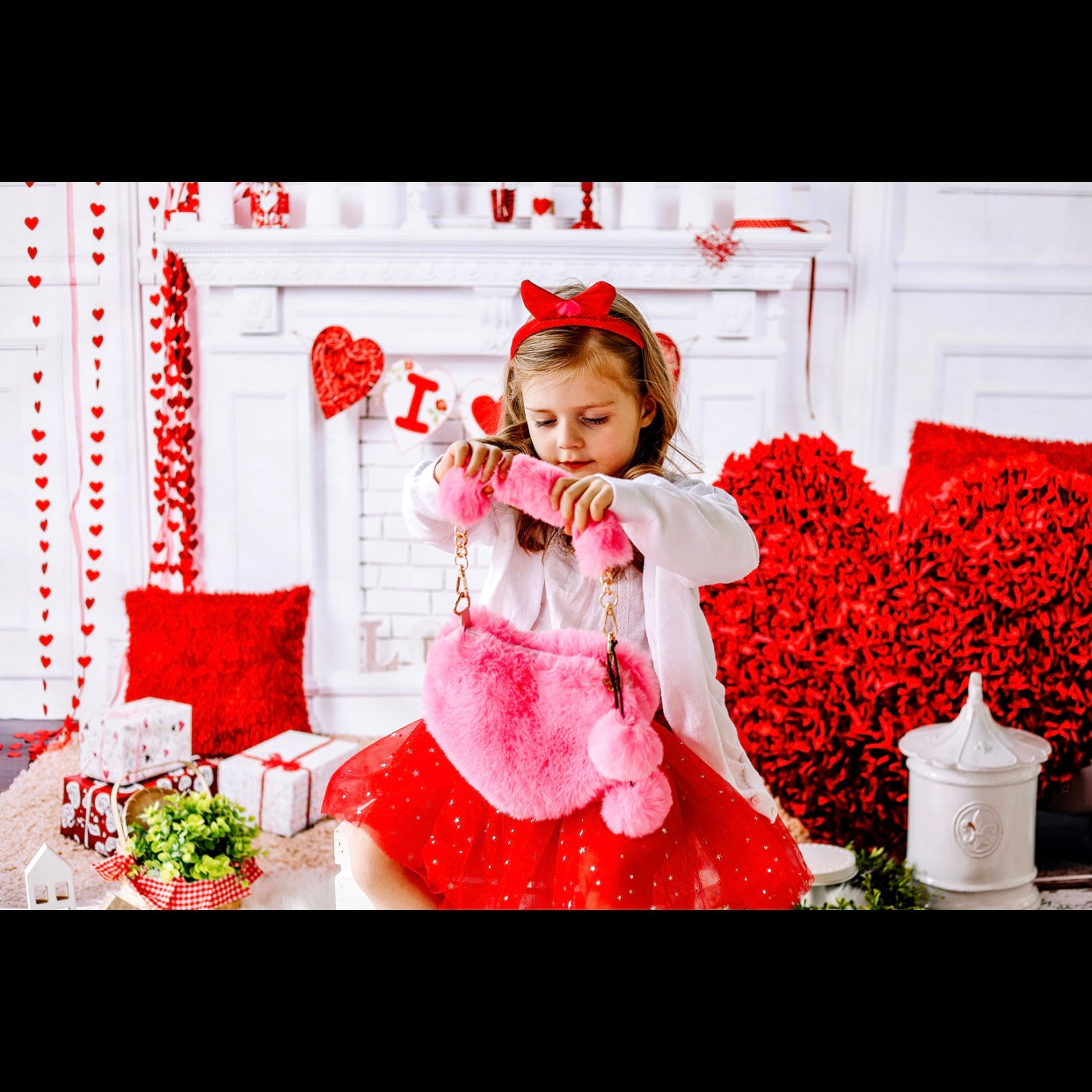 Plush Couture Heart Purse Pink
